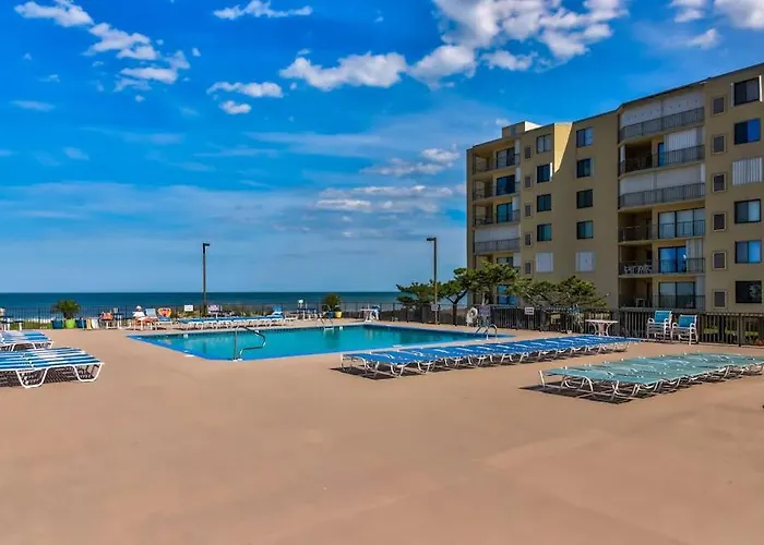 9400 Unit 1808